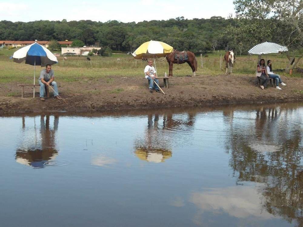 Hotel Fazenda Recanto Do Monte Alegre Piraju Buitenkant foto