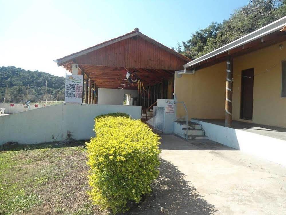 Hotel Fazenda Recanto Do Monte Alegre Piraju Buitenkant foto